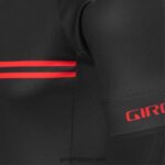 Hommes maillot chrono sport bande classique noire/rouge 242248724 Giro - Image 4